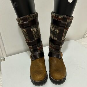 WOOLRICH  WOOL WOVEN IN  WOOLRICH .PA WOMEN BOOTS